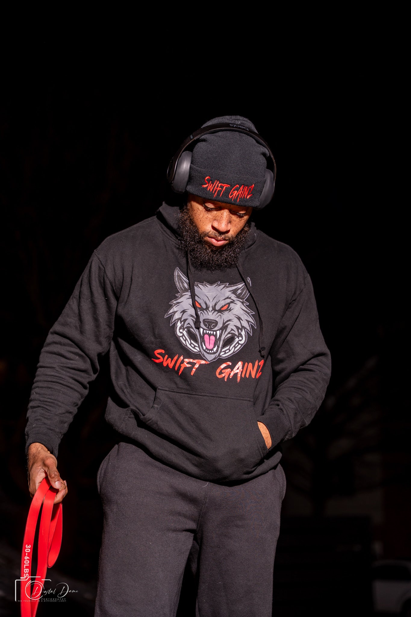 SWIFT GAINZ HOODIE
